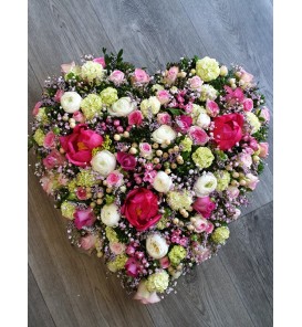 Le grand coeur de fleurs variées fleuriste leloup